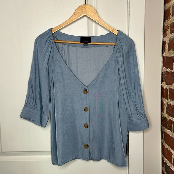 CHAMBRAY BUTTON UP BLOUSE - Picture 1 of 6